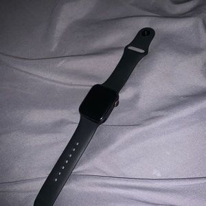 Series 4 Apple Watch with gps and cellular
